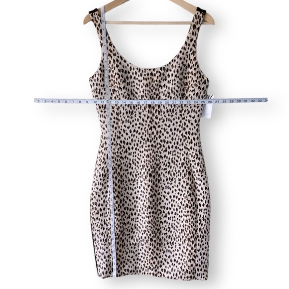 Diane Von Furstenberg Arianna Dress Woman’s Size 8 Leopard Print Black Back - Picture 12 of 14